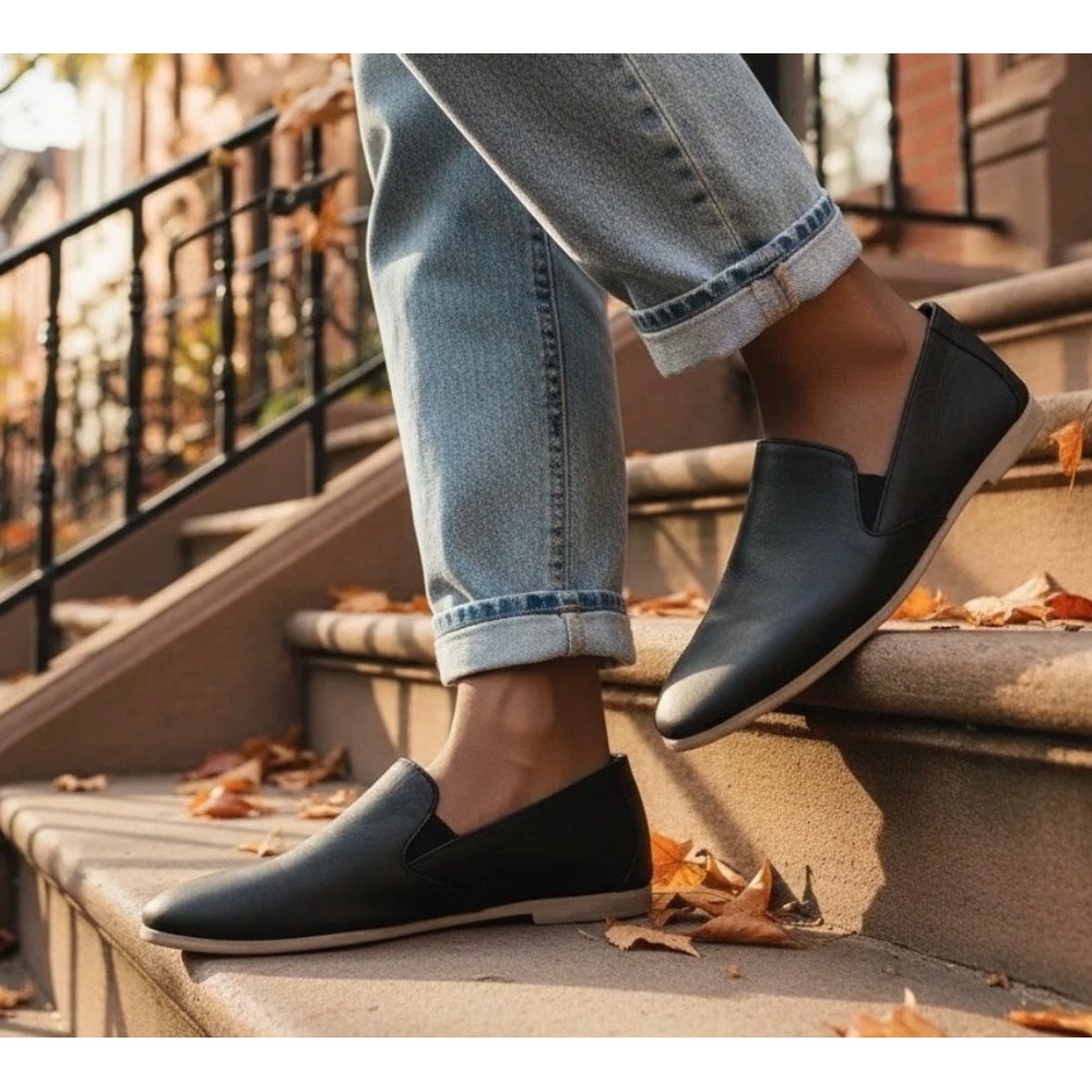 NEW Lucky Brand Charsa Leather Black Flats Loafers Slip On 8.5 - NWOB